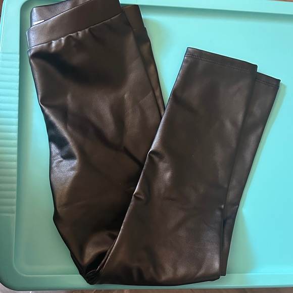 GAP Other - Gap kids Faux Leather Leggings - Black size medium (8)